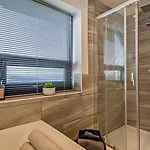 3 Bed In Keighley Oc-94182