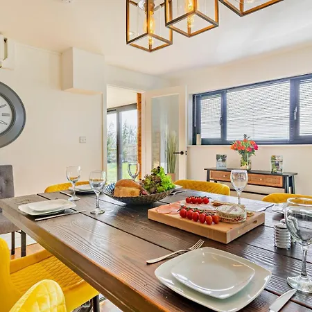 3 Bed In Keighley Oc-94182 בית נופש *