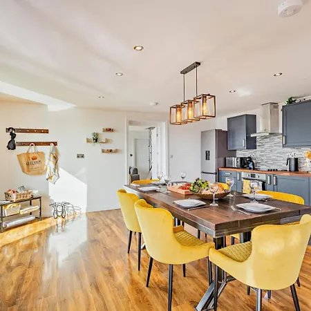 3 Bed In Keighley Oc-94182