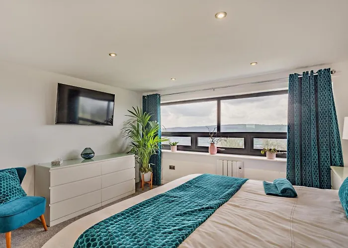 3 Bed In Keighley Oc-94182 *