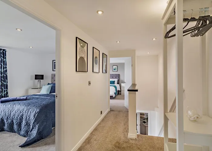 3 Bed In Keighley Oc-94182 *